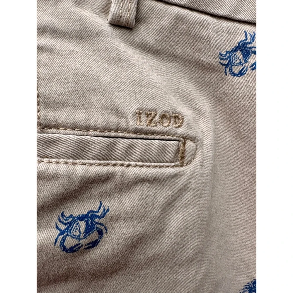 IZOD Saltwater Stretch Mens 46 Tan Khaki Blue Crab Lobster Embroidered Shorts